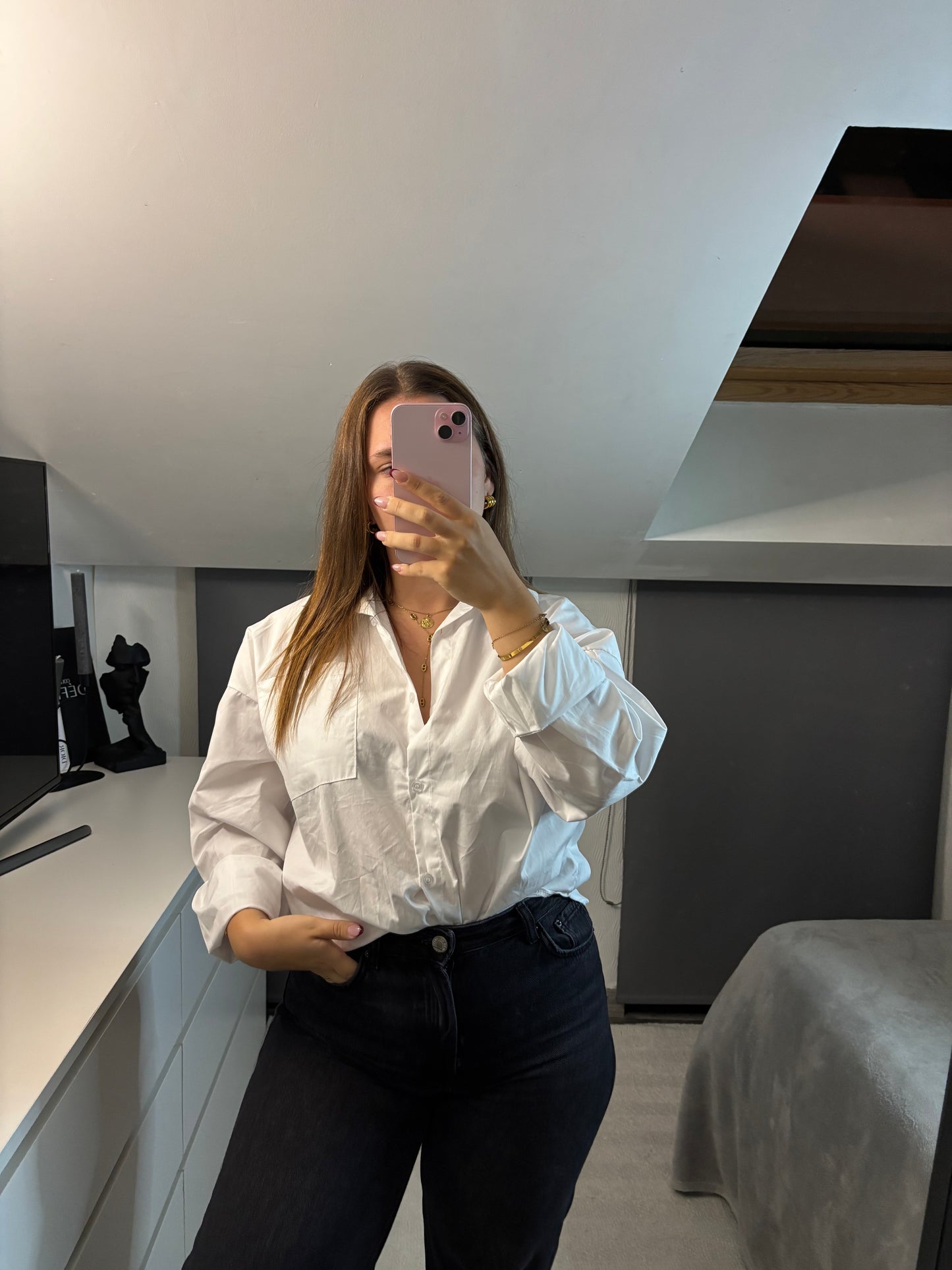 NAÏRA